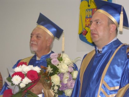 Fokion K. Vosniakos a primit titlul onorific de Doctor Honoris Causa, la Universitatea Ovidius